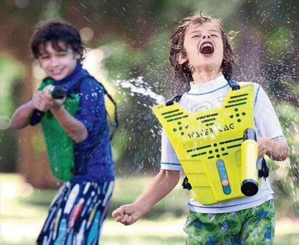 Water game, water tag